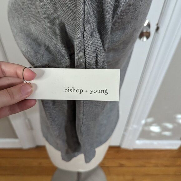 bishop + young | Heather Grey Ruffle Sleeve Sweater Size Small - Picture 7 of 10